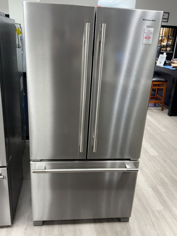 KitchenAid 22 Cu. Ft. 36-inch Counter-depth French Door Refrigerator With Internal Water Dispenser PrintShield Stainless KRFC136TPS