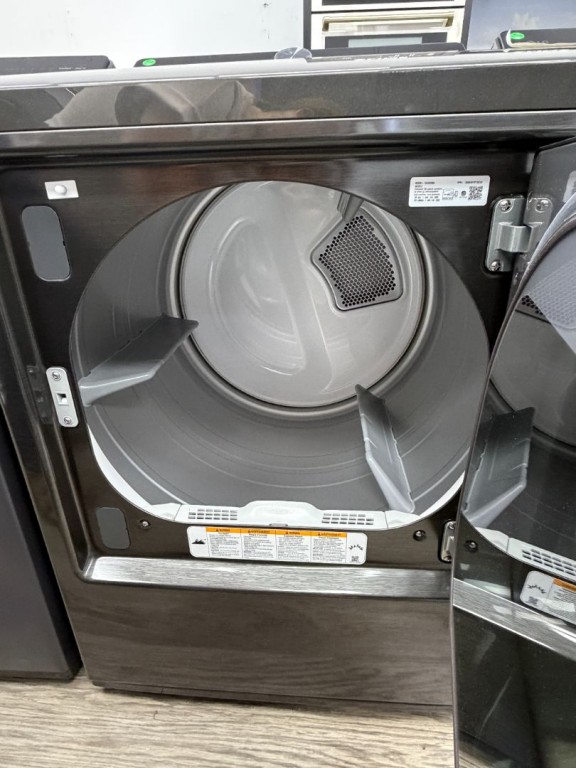 LG 7.3 Cu. Ft. Ultra Large Capacity Rear Control Electric Dryer With Ai Sensing And Thinq® Smart Features Platinum Black DLE8200L, product image 2 of 2