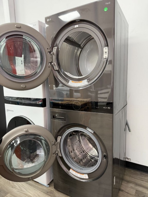 LG Washtower™ 4.5 Cu. Ft. Washer And 7.4 Cu. Ft. Electric Dryer - Black Steel Black Steel WKEX200HBA, product image 2 of 3