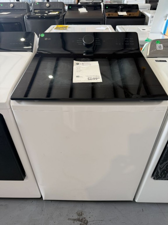 LG 5.3 Cu. Ft. Mega Capacity Smart Top Load Washer With 4-way® Agitator, Easyunload™ & Ai Sensing Alpine White WT8405CW, product image 1 of 3