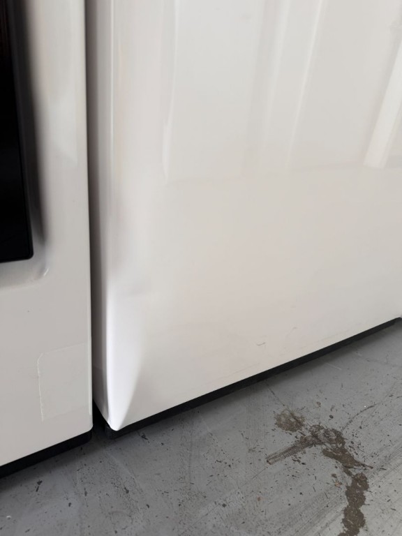 LG 5.3 Cu. Ft. Mega Capacity Smart Top Load Washer With 4-way® Agitator, Easyunload™ & Ai Sensing Alpine White WT8405CW, product image 3 of 3