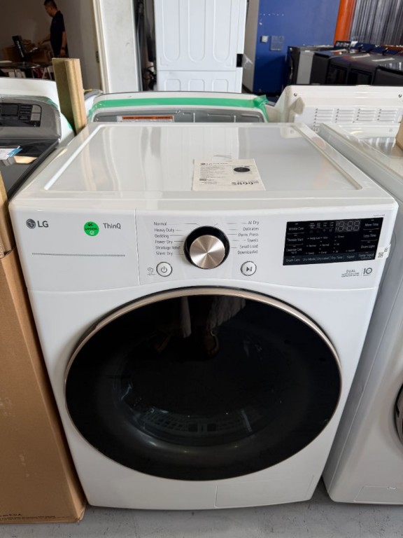 LG 7.8 Cu. Ft. Mega Capacity Smart Front Load Dryer With Dual Inverter Heatpump™ Technology And Inverter Direct Drive Motor System White DLHC4002W, product image 1 of 2