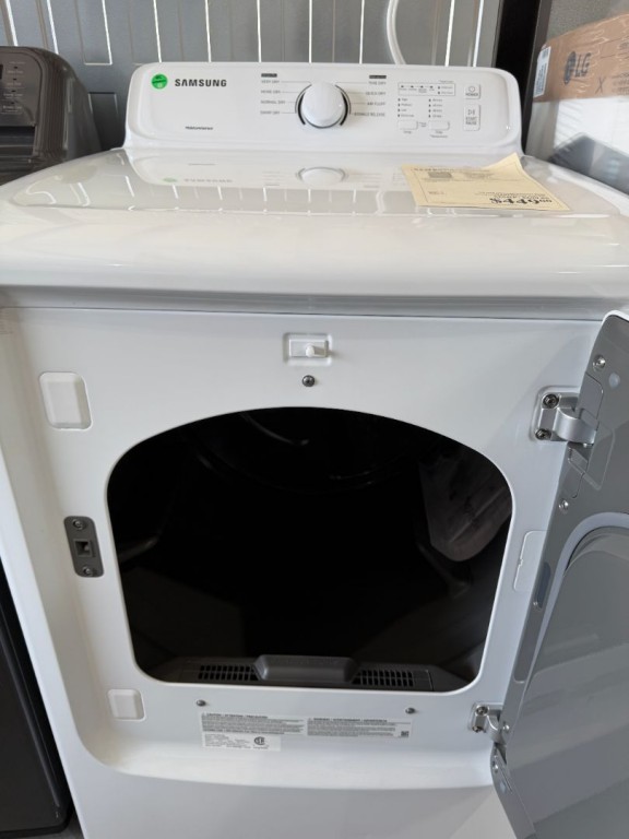 Samsung 7.2 cu. ft. Electric Dryer with Sensor Dry and 8 Drying Cycles White DVE41A3000W, product image 2 of 2