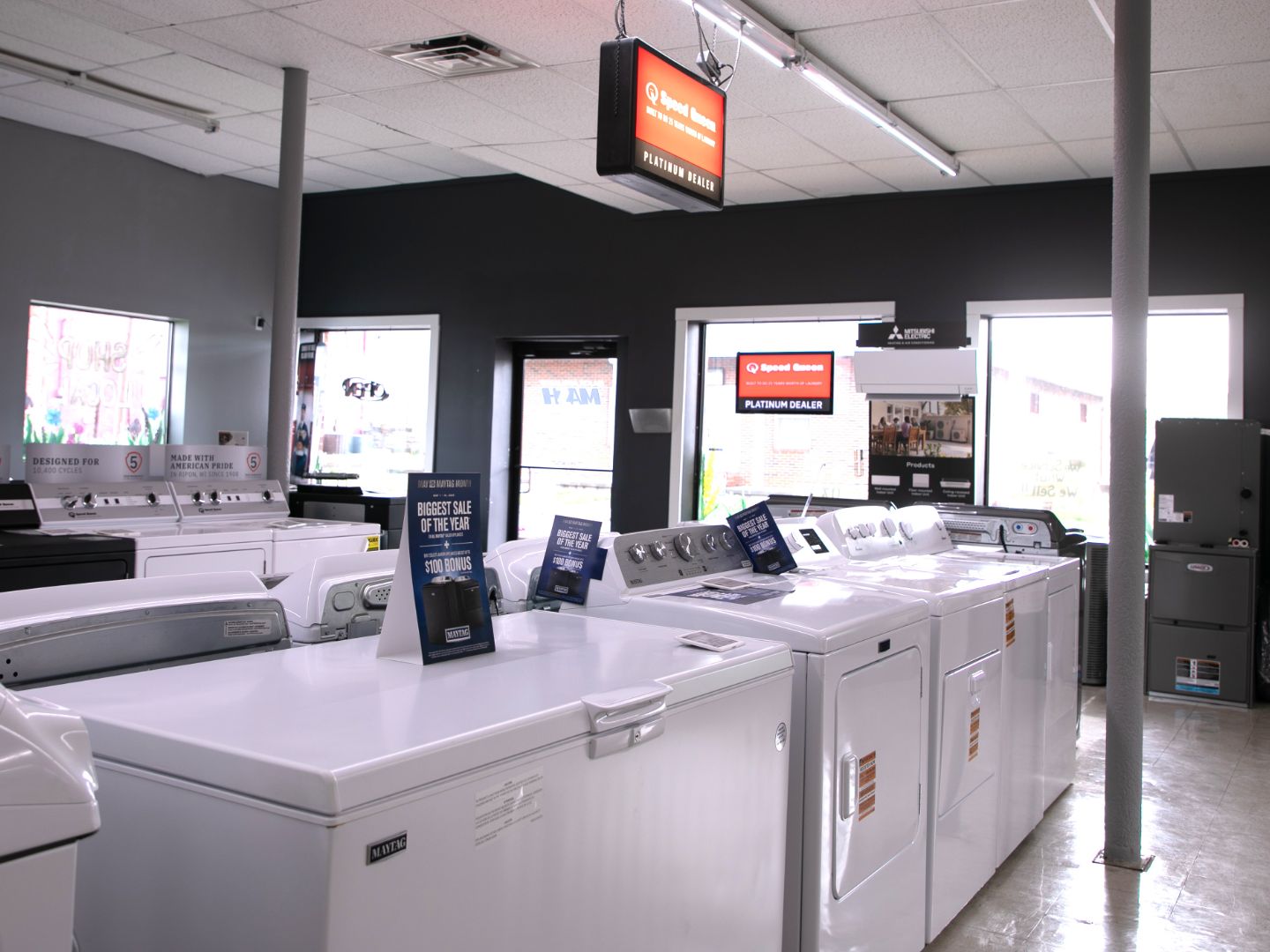 Laundry BG Floor