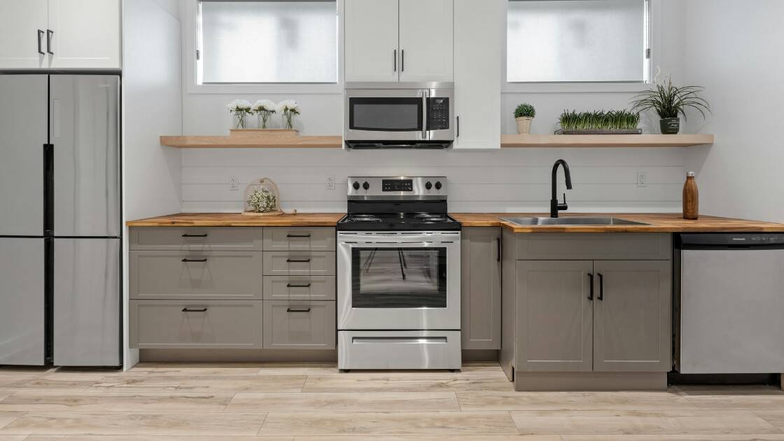 Miele vs Bosch Dishwasher: Which Brand Wins in Miami Kitchens?