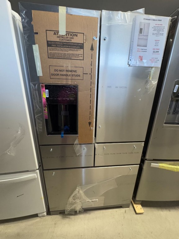 KitchenAid 25.8 Cu. Ft. 36" Multi-door Freestanding Refrigerator With Platinum Interior Design Stainless Steel KRMF706ESS