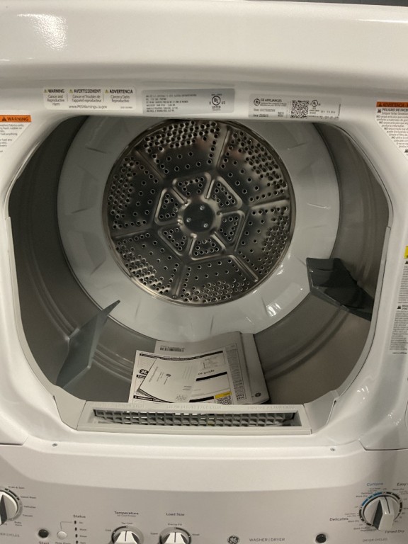 GE Unitized Spacemaker 3.8 cu. ft. Capacity Washer with Stainless Steel Basket and 5.9 cu. ft. Capacity Gas Dryer White on White GUD27GSSMWW