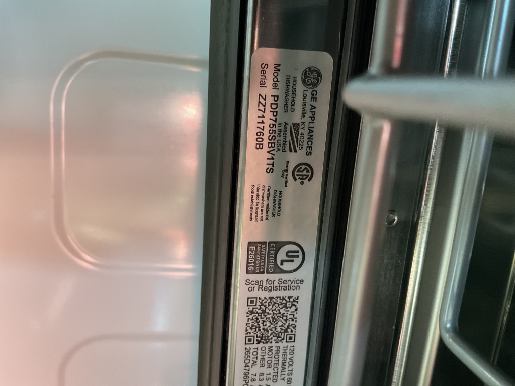 GE Profile Smart UltraFresh System Dishwasher with Microban Antimicrobial Technology with Deep Clean Washing 3rd Rack, 42 dBA Fingerprint Resistant Black Stainless PDP755SBVTS, product image 3 of 4