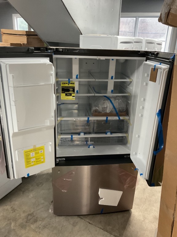 GE 25.7 Cu. Ft. Fingerprint Resistant French-Door Refrigerator Fingerprint Resistant Stainless Steel GFE26JYMFS, product image 2 of 5