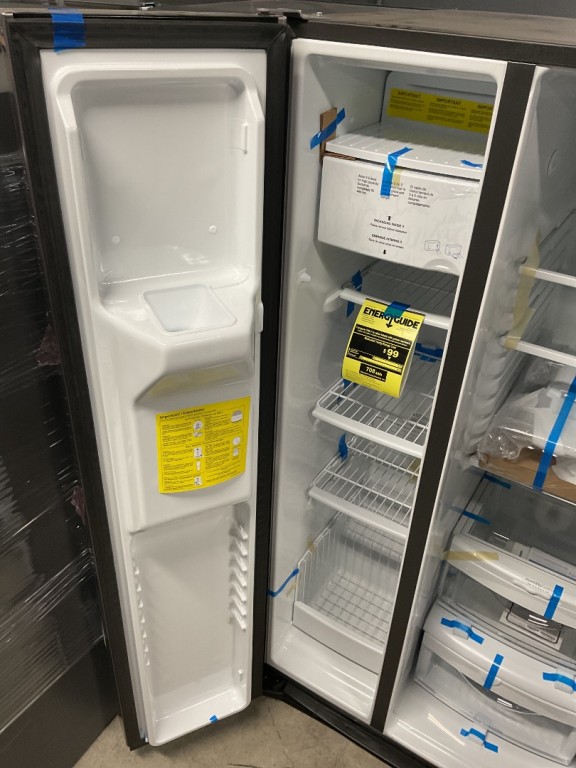GE 25.3 Cu. Ft. Side-By-Side Refrigerator Fingerprint Resistant Stainless GSS25GYPFS, product image 4 of 29