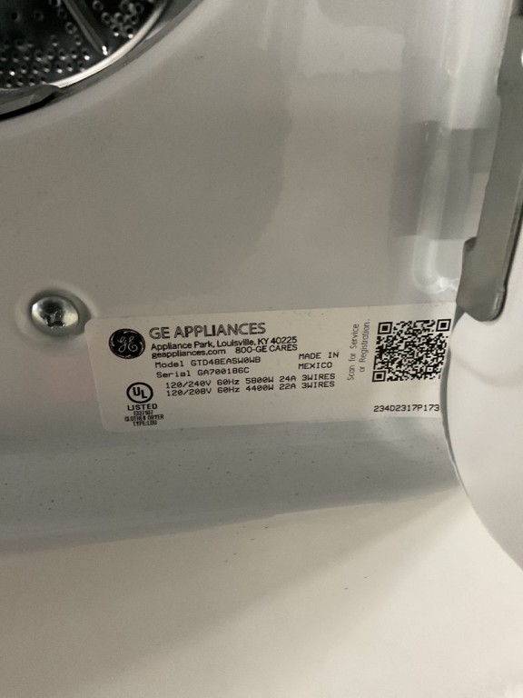 GE 7.2 cu. ft. Capacity Electric Dryer with Up To 120 ft. Venting and Extended Tumble White with Matte Black Backsplash GTD48EASWWB, product image 4 of 5