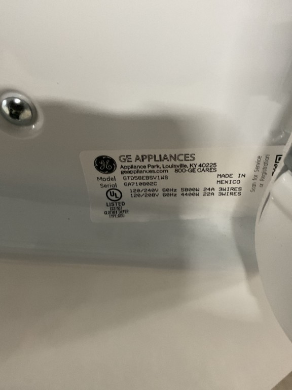 GE 7.4 cu. ft. Capacity Electric Dryer with Up To 120 ft. Venting and Sensor Dry White with Matte Black Backsplash GTD58EBSVWS, product image 4 of 5