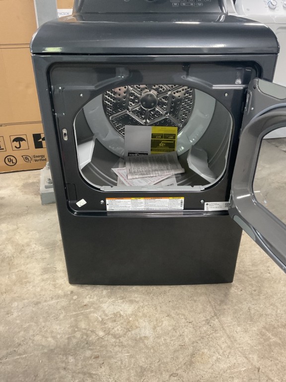 GE 7.4 cu. ft. Capacity Electric Dryer with Up To 120 ft. Venting and Sensor Dry Diamond Gray GTD58EBPVDG, product image 3 of 5