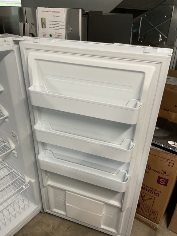 GE 17.3 Cu. Ft. Frost-Free Garage Ready Upright Freezer Other FUF17QRRWW