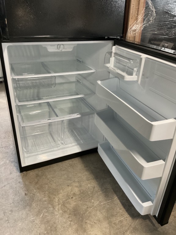 GE 21.1 Cu. Ft. Top-Freezer Refrigerator Black GIE21GTHBB, product image 2 of 6