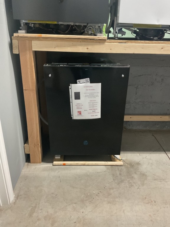 Product - GDT670SGVBB
