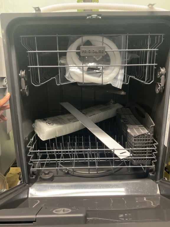 Frigidaire 24" Dishwasher White FDPH4316AW, product image 3 of 3
