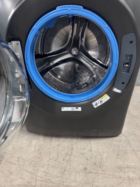 GE Profile 4.8 cu. ft. Capacity UltraFast Combo with Ventless Inverter Heat Pump Technology Washer/Dryer Carbon Graphite PFQ97HSPVDS, product image 3 of 32