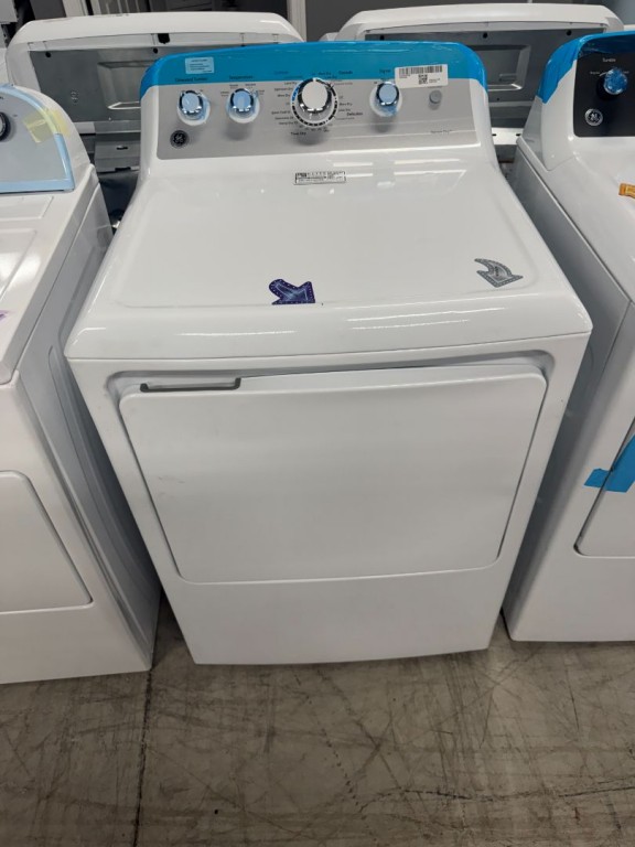 GE 7.2 cu. ft. Capacity aluminized alloy drum Electric Dryer with Sensor Dry White on White with Silver Backsplash GTD45EASJWS, product image 3 of 18