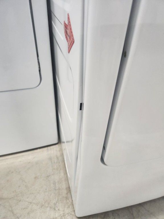 GE 6.2 cu. ft. Capacity Electric Dryer with Up To 120 ft. Venting and Shallow Depth White GTX33EASKWW, product image 3 of 16