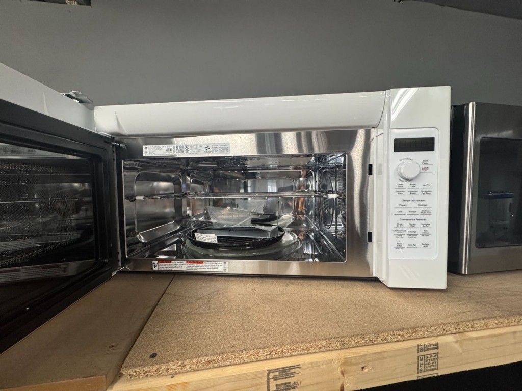 GE Profile 1.7 Cu. Ft. Convection Over-the-Range Microwave Oven White PVM9179DRWW, product image 3 of 18