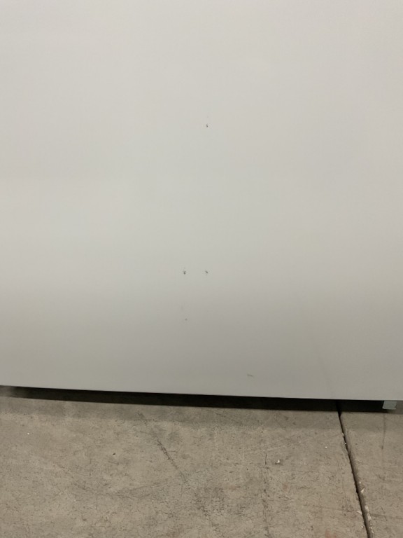 GE 17.3 Cu. Ft. Frost-Free Garage Ready Upright Freezer White FUF17QRRWW, product image 5 of 21