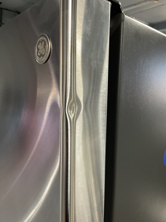 GE 16.6 Cu. Ft. Top-Freezer Refrigerator Stainless Steel GTE17GSNRSS, product image 2 of 11