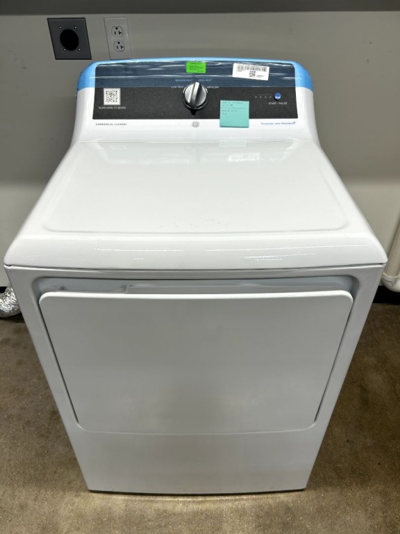 GE 7.4 cu. ft. Capacity aluminized alloy drum Commercial Electric Dryer with Sensor Dry, Built-In App Payment System SITE WIFI REQUIRED White VTD52EASRWB