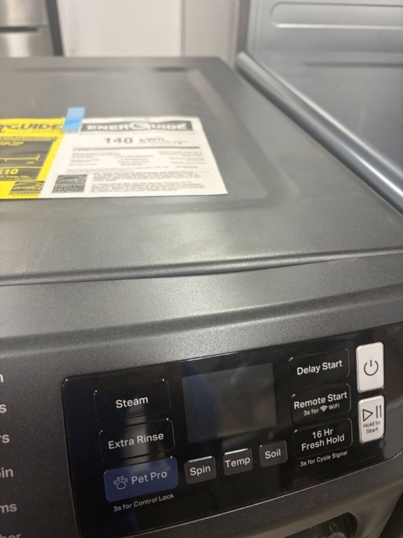 Maytag 5.0 cu. ft. Front Load Washer with Pet Pro Option Volcano Black MFW7020RU