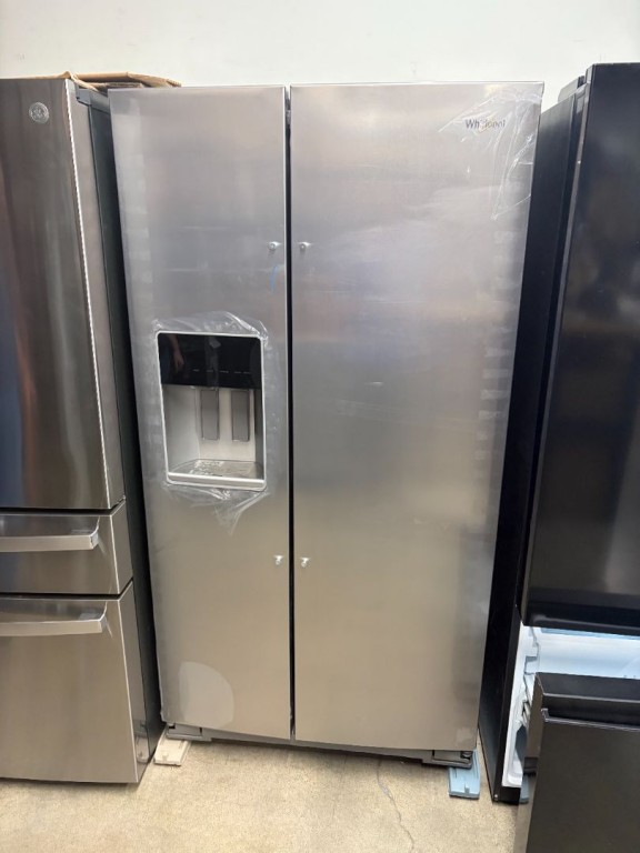 Whirlpool 36-inch Counter Depth Side-by-Side Refrigerator with TruCool™ System Fingerprint-Resistant Stainless Finish WRSC5536RZ