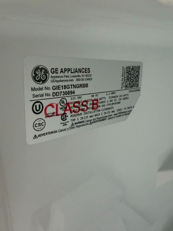 GE 17.5 Cu. Ft. Top-Freezer Refrigerator Black GIE18GTNRBB