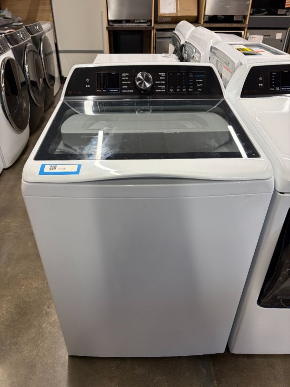 GE Profile 5.3 cu. ft. Capacity Washer with Smarter Wash Technology and FlexDispense White on White PTW705BSTWS