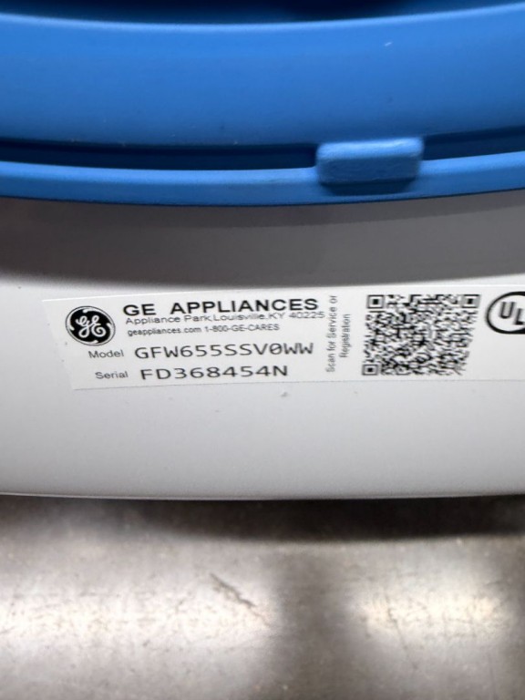 GE 5.0 cu. ft. Capacity Smart Front Load Steam Washer with SmartDispense UltraFresh Vent System with OdorBlock and Steam White GFW655SSVWW, product image 2 of 34