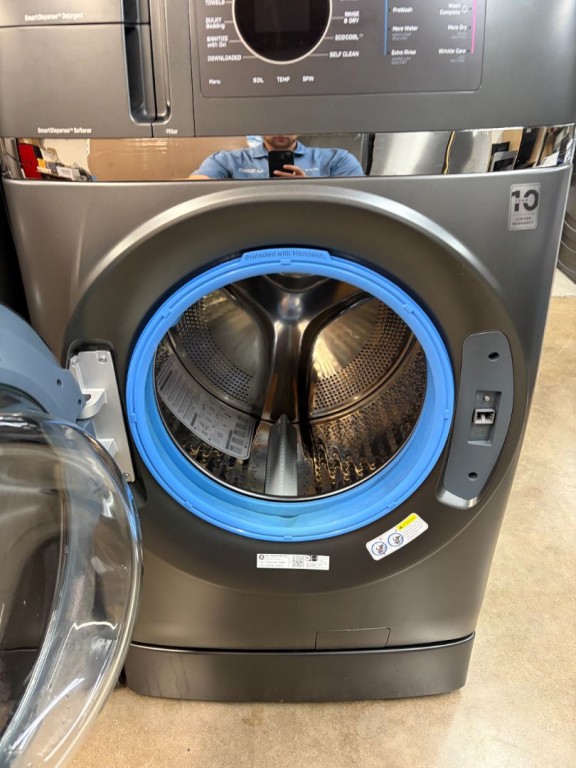 GE Profile 4.8 cu. ft. Capacity UltraFast Combo with Ventless Inverter Heat Pump Technology Washer/Dryer Carbon Graphite PFQ97HSPVDS, product image 3 of 30
