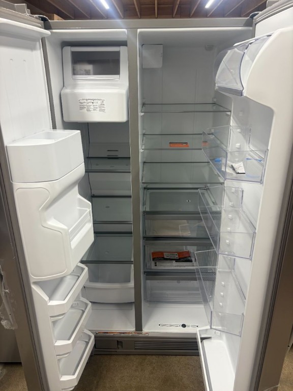 Whirlpool 36-inch Wide Side-by-Side Refrigerator - 25 cu. ft. Fingerprint-Resistant Stainless Finish WRS325SDHZ, product image 4 of 27