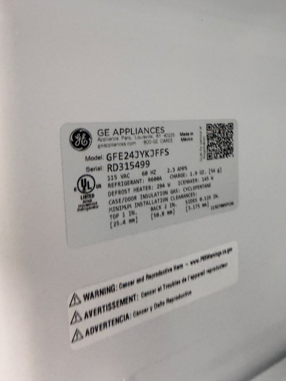 GE 23.6 Cu. Ft. French-Door Refrigerator Fingerprint Resistant Stainless Steel GFE24JYKFS, product image 3 of 15
