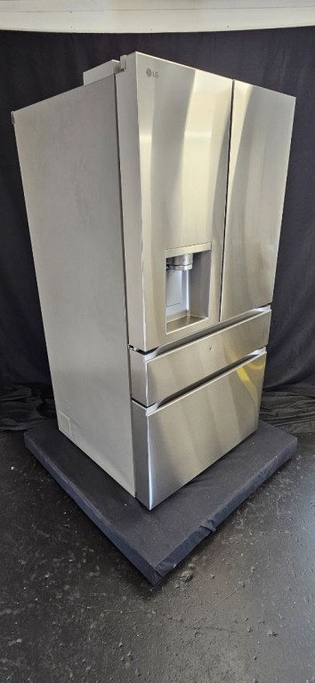 LG 29 Cu. Ft. Smart Standard-depth Max™ 4-door French Door Refrigerator With Full-convert Drawer™ Print Proof Stainless Steel LF29S8330S
