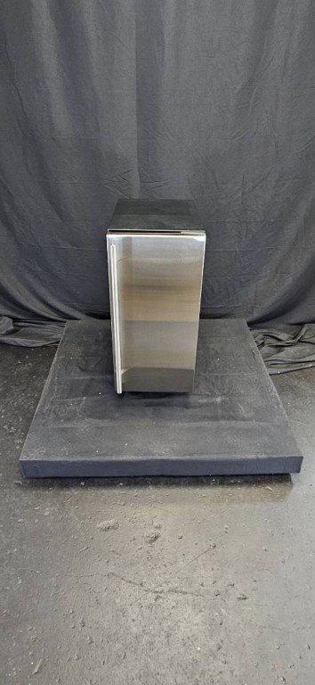 U-Line 15" Nugget Ice Machine Other UHNP315SS01A