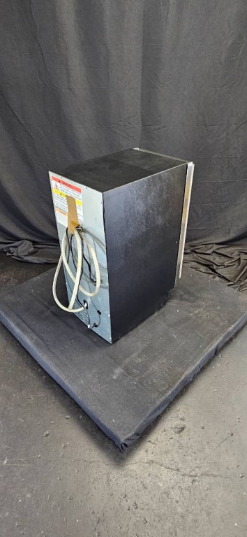 U-Line 15" Nugget Ice Machine Other UHNP315SS01A