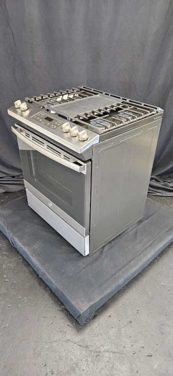 GE GE® 30" Slide-In Front Control Gas Range Stainless Steel JGSS66SELSS