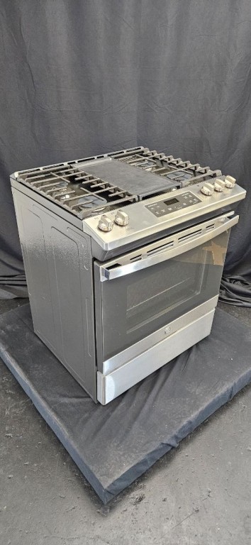GE GE® 30" Slide-In Front Control Gas Range Stainless Steel JGSS66SELSS