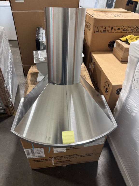 Zephyr 30" Savona Wall Stainless Steel ZSAE30FS