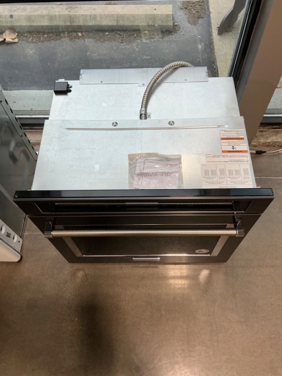 KitchenAid Smart Oven+ 30" Single Oven With Powered Attachments And Printshield™ Finish Black Stainless Steel with PrintShield™ Finish KOSE900HBS