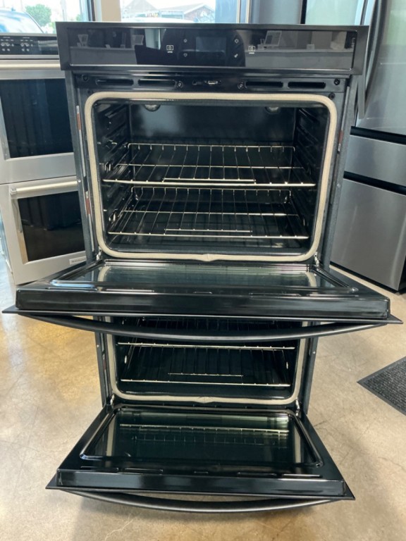 Whirlpool 10.0 cu. ft. Smart Double Wall Oven with Touchscreen Black WOD51EC0HB