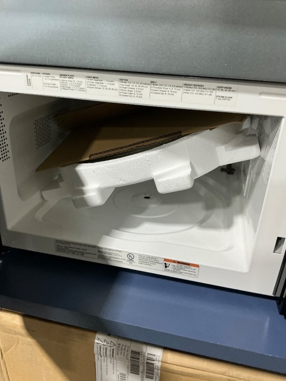 Whirlpool 1.6 cu. ft. Sensor Cooking Microwave Fingerprint Resistant Stainless Steel WMCS7022PZ