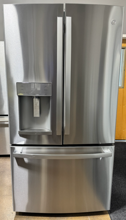 GE 27.7 Cu. Ft. Fingerprint Resistant French-Door Refrigerator Fingerprint Resistant Stainless Steel GFE28GYNFS