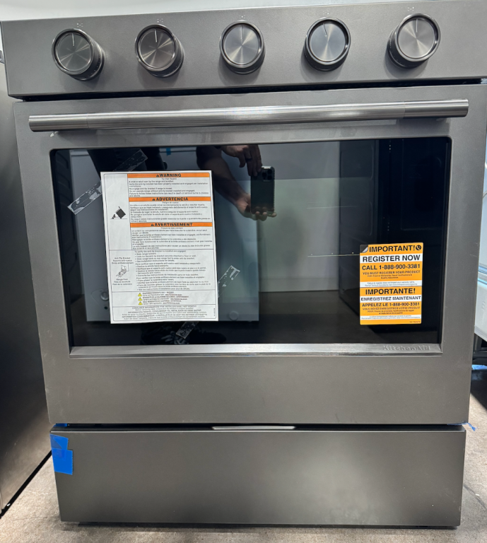 KitchenAid 5.0 Cu. Ft. Smart Slide-in Gas Range With Convection Cooking Modes And 2-in-1 Burner Black Ore KSGS530SBE