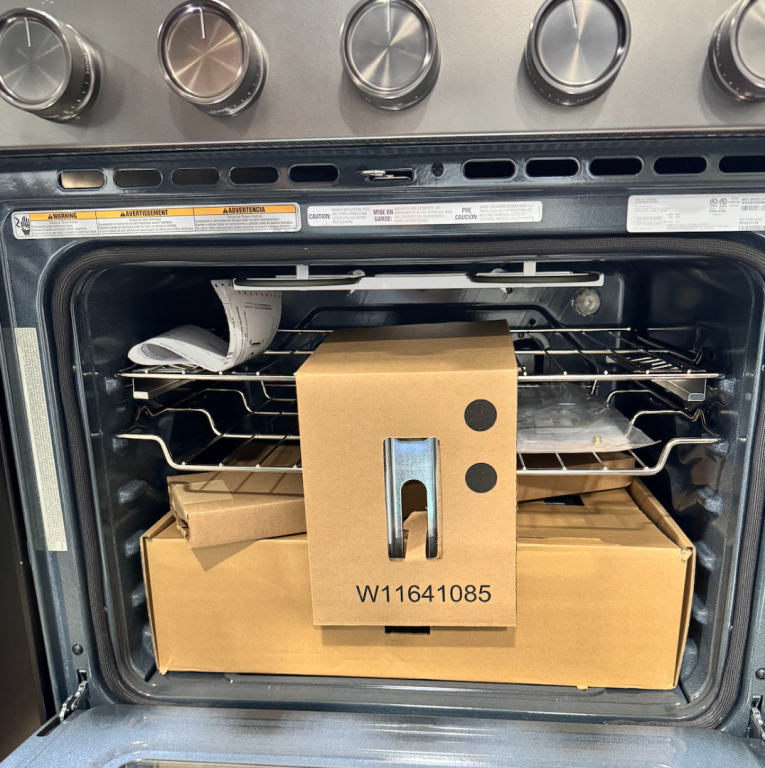 KitchenAid 5.0 Cu. Ft. Smart Slide-in Gas Range With Convection Cooking Modes And 2-in-1 Burner Black Ore KSGS530SBE