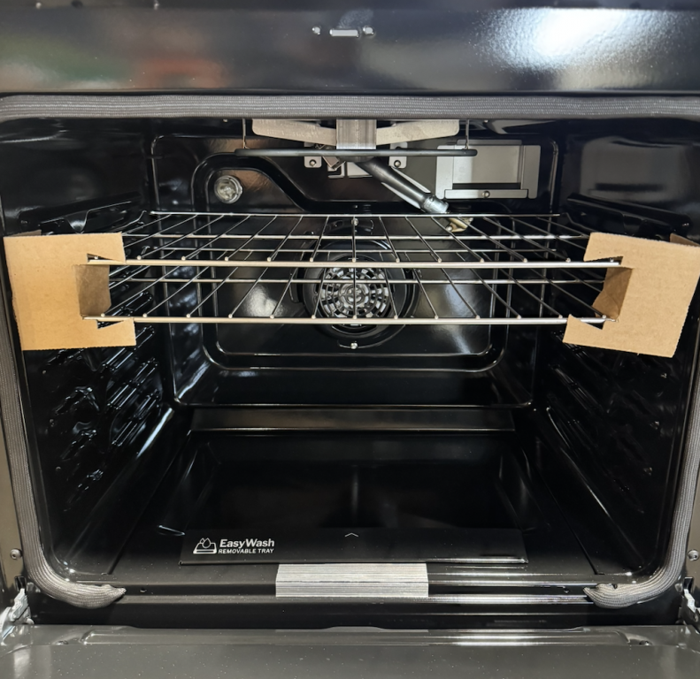 GE 30" Free-Standing Gas Convection Range with No Preheat Air Fry and EasyWash Oven Tray Stainless Steel GGF600AVSS