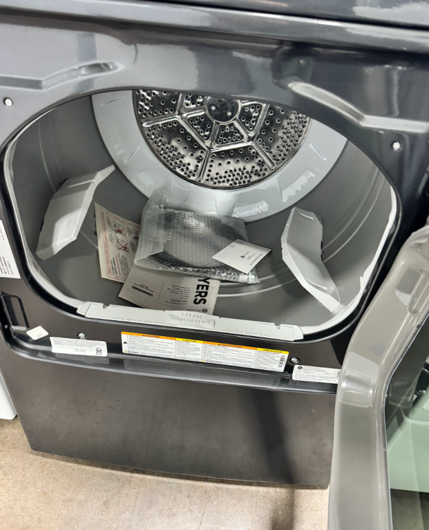 GE Profile 7.4 cu. ft. Capacity Smart aluminized alloy drum Gas Dryer with Sanitize Cycle and Sensor Dry Diamond Gray PTD70GBPTDG